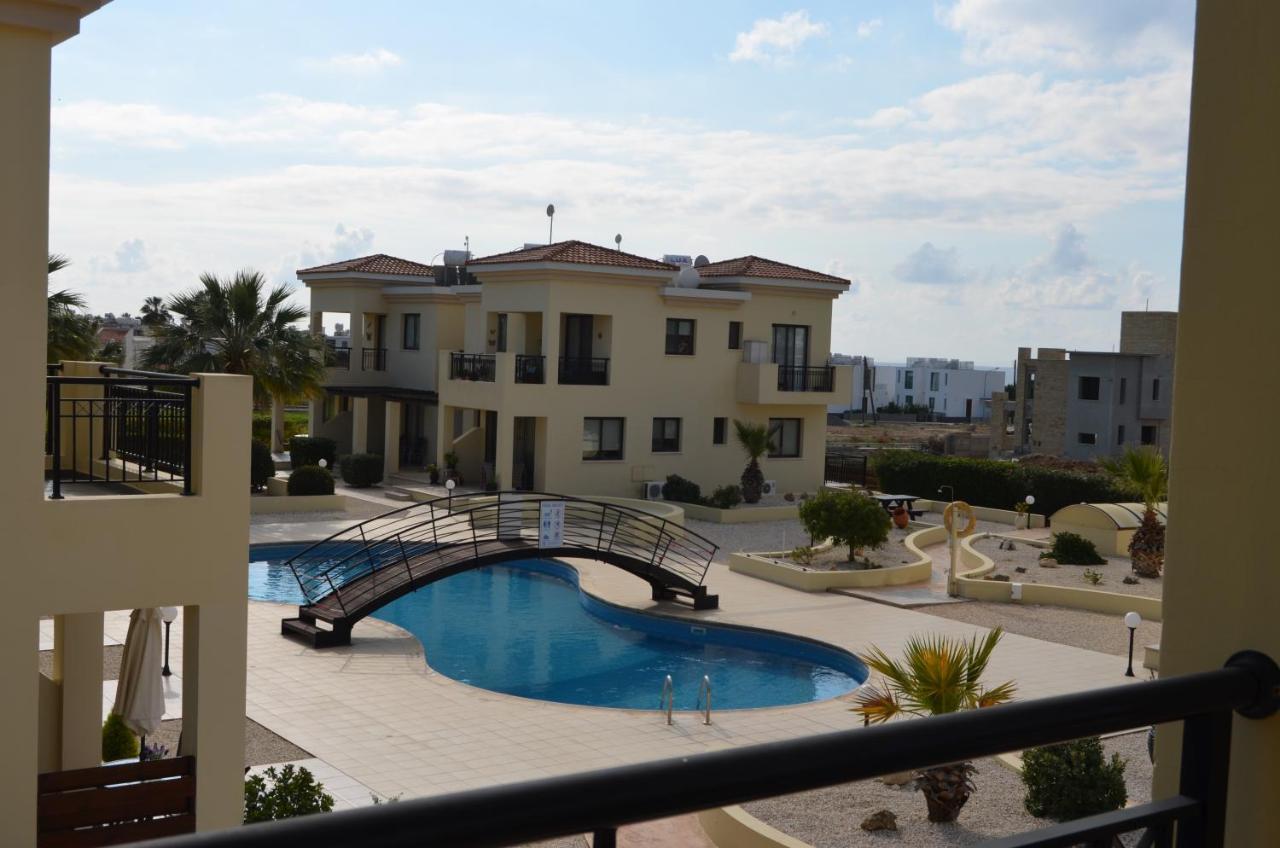 Faros Beach Apartment A102 Pafos Dış mekan fotoğraf